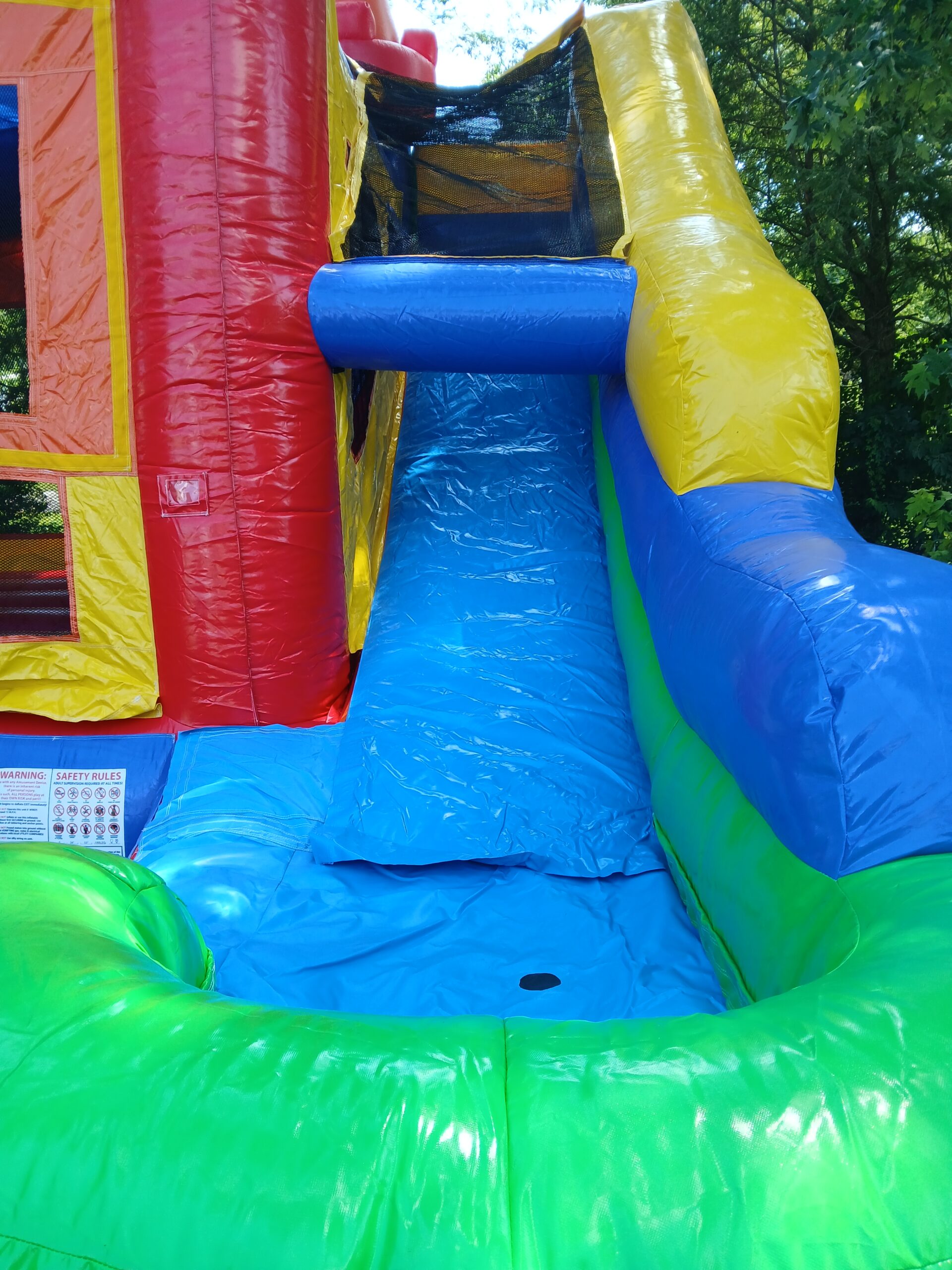 Mega Bounce N' Splash-slide